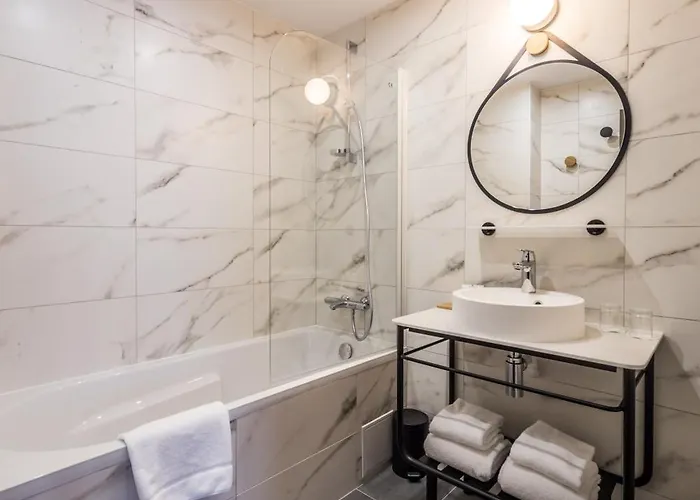 Hotel Western Le Relais Du Vigneron 3*