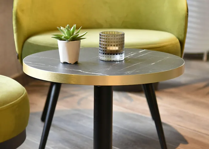 Western Le Relais Du Vigneron 3* וורטי