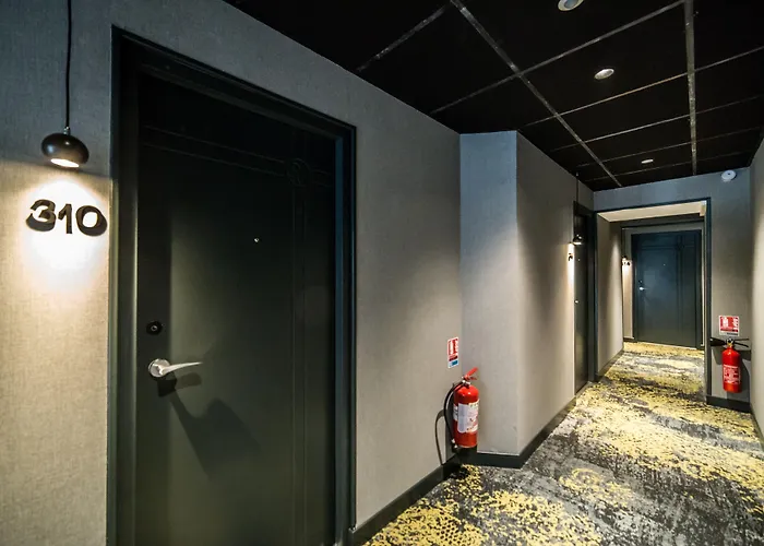 Western Le Relais Du Vigneron Hotel